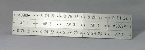 aluminiumschilder-auf-matte