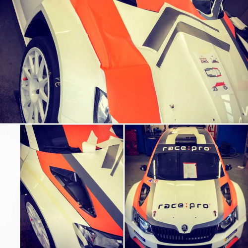 Autobeschriftung Rennsport