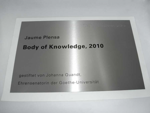 Edelstahlschild mit Blindenschrift