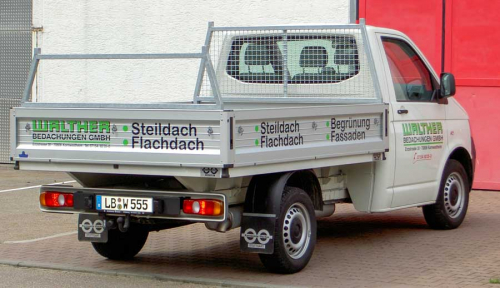 Fahrzeugfolierung auf Pritschenwagen