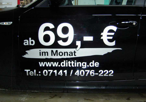 Fahrzeugbeschriftung Türe