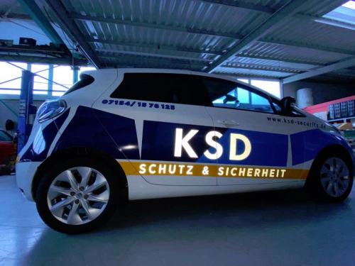 Fahrzeugfolierung - Folienschrift reflektierend