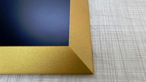 Hotelschild lackiert facettiert