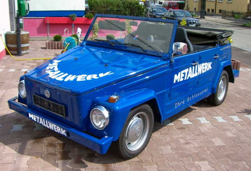 Fahrzeugfolierung eines Kübelwagen