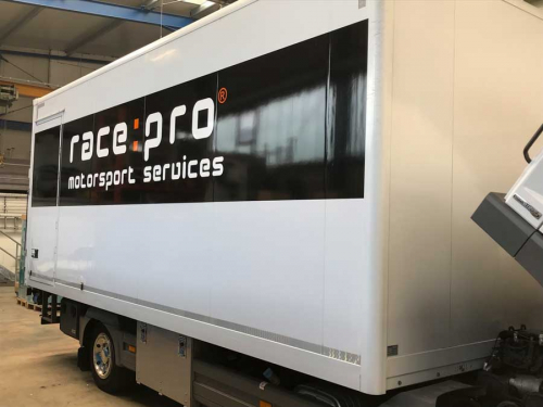 LKW Fahrzeugfolierung bei SCHILDER BUHL in Kornwestheim (Stuttgart)