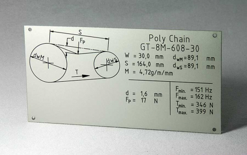 Metallschild Riemenspannung
